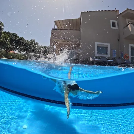 Four Seasons Private - Seaview - Big Heated Pool - Gym - Sport Activities Villa