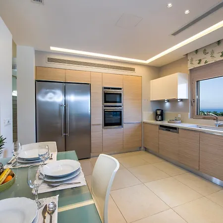 Four Seasons Private - Seaview - Big Heated Pool - Gym - Sport Activities Gouves
