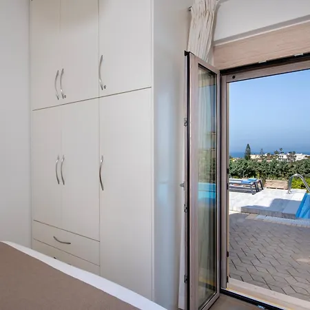 Four Seasons Private - Seaview - Big Heated Pool - Gym - Sport Activities Villa *